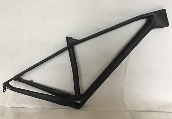 Ruota piena nera opaca della struttura 29er del mountain bike del carbonio di Mtb 880 grammi